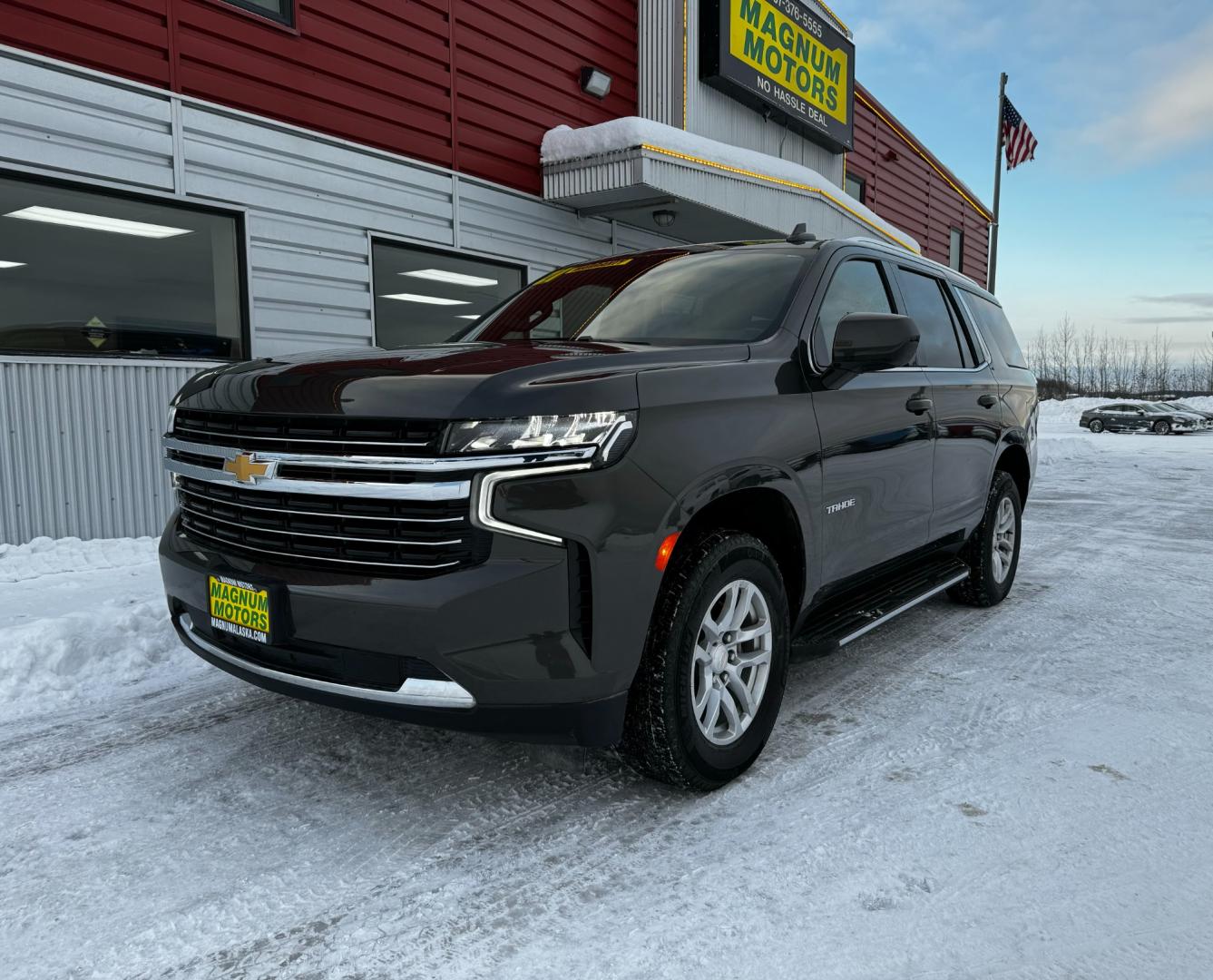 2021 Gray /Black Chevrolet Tahoe LT (1GNSKNKD0MR) with an 5.3L V8 Gasoline engine, located at 1960 Industrial Drive, Wasilla, 99654, (907) 274-2277, 61.573475, -149.400146 - Photo#0